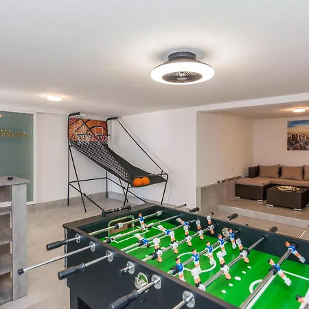 Palmarosa Semesterbostad *